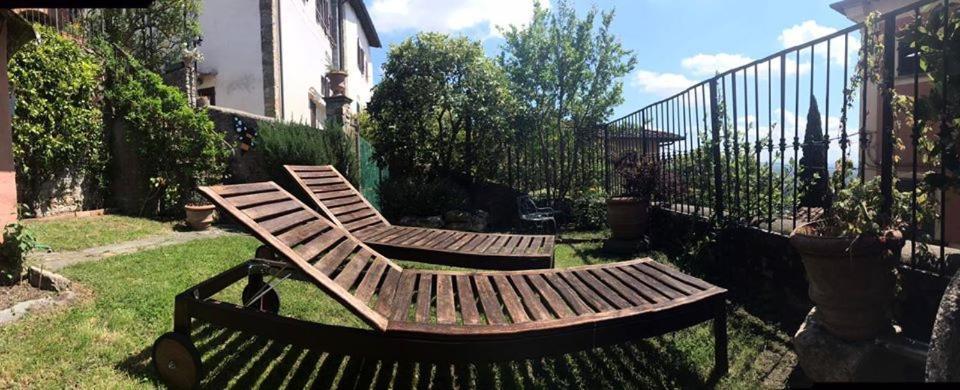 Residenza Buggiano Antica B&B - Charme Apartment In Tuscany Борго-а-Буджано Екстер'єр фото