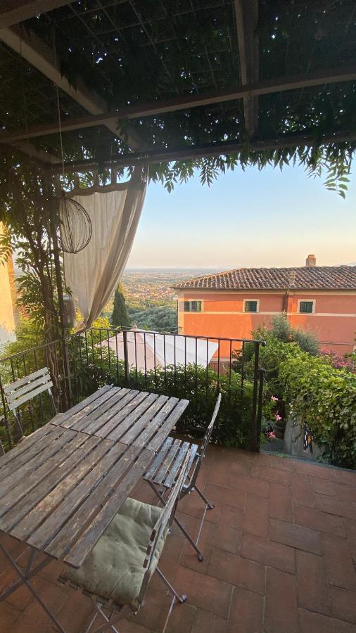Residenza Buggiano Antica B&B - Charme Apartment In Tuscany Борго-а-Буджано Екстер'єр фото