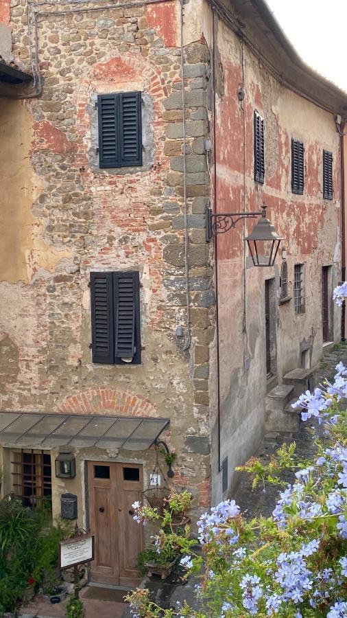 Residenza Buggiano Antica B&B - Charme Apartment In Tuscany Борго-а-Буджано Екстер'єр фото